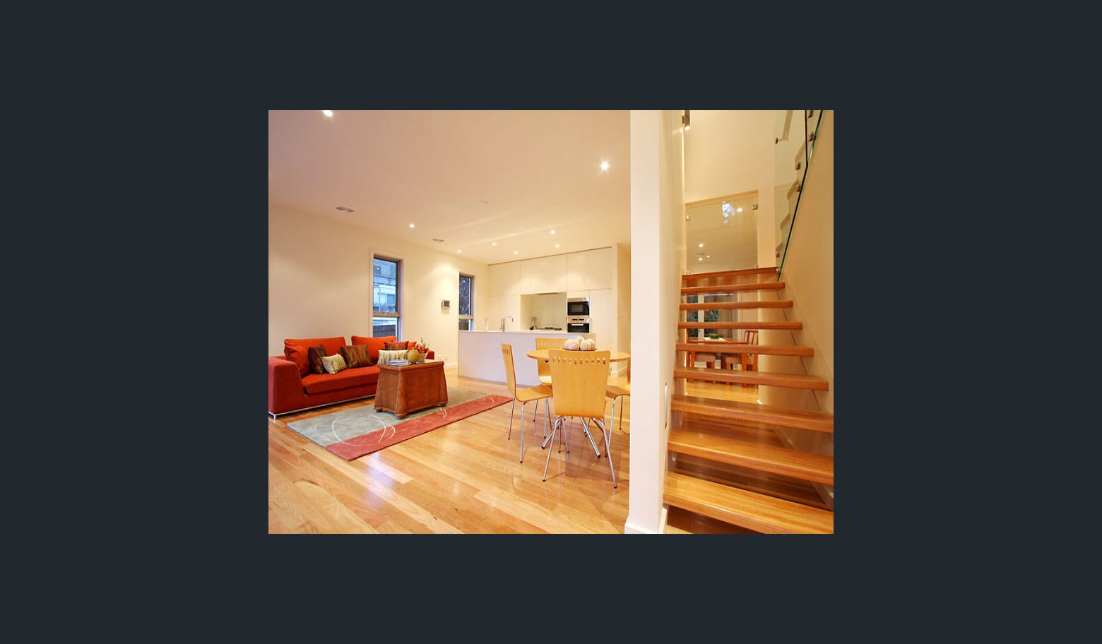 Architect-Designed Forrest Home , 2 Elegant Cats - Photo 3